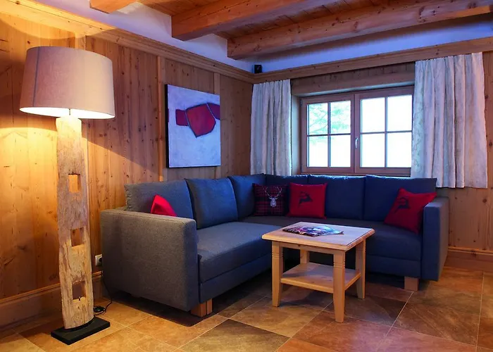 Chalet Wallegg - Alpine Premium - In-ski Out - Real Alpine Location Saalbach-Hinterglemm