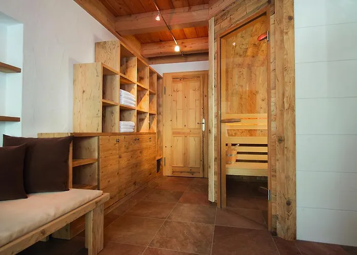 Wallegg - Alpine Premium - In-ski Out - Real Alpine Location Chalet *