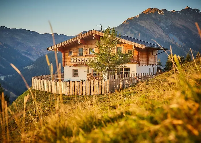Chalet Wallegg - Alpine Premium - In-ski Out - Real Alpine Location *