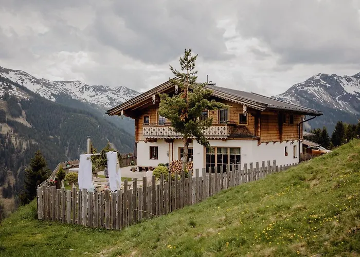 Wallegg - Alpine Premium - In-ski Out - Real Alpine Location *